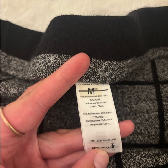 Smartwool Skirt Womens Medium Wool Blend Black Gray Pull On Mini Knit Reversible - Picture 3 of 4